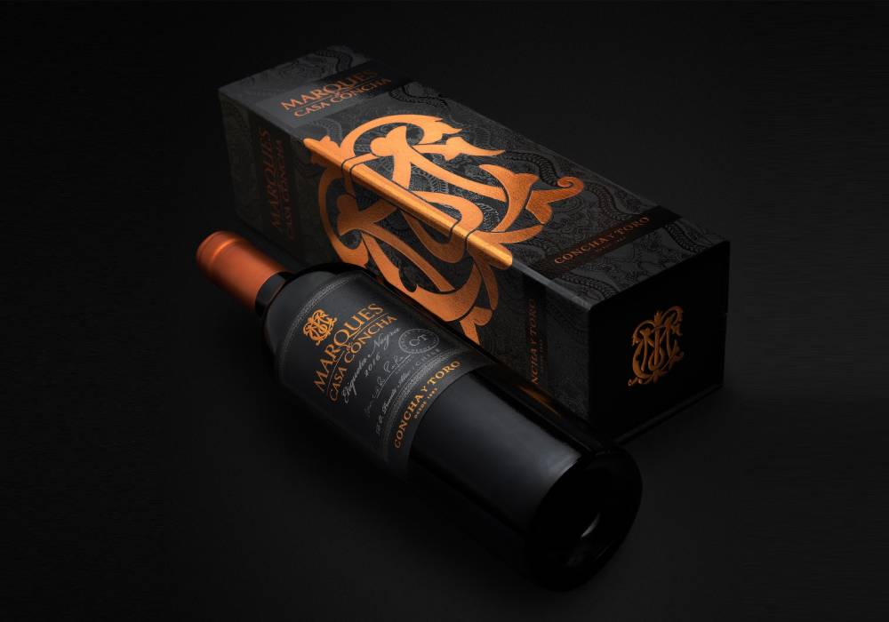 creative wine label design 